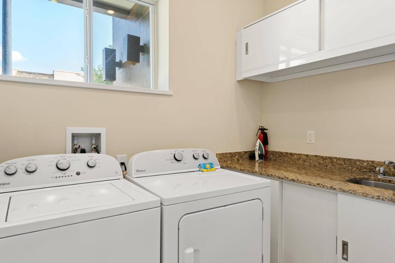 7639 Magic Village Luxury 3Suites Near 192 Disney Orlando Bagian luar foto